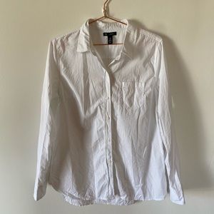 GAP | White Boyfriend Fit Collared Button Down Top